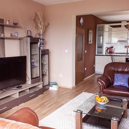 Apartment Juric Kaštel Novi Zewnętrze zdjęcie