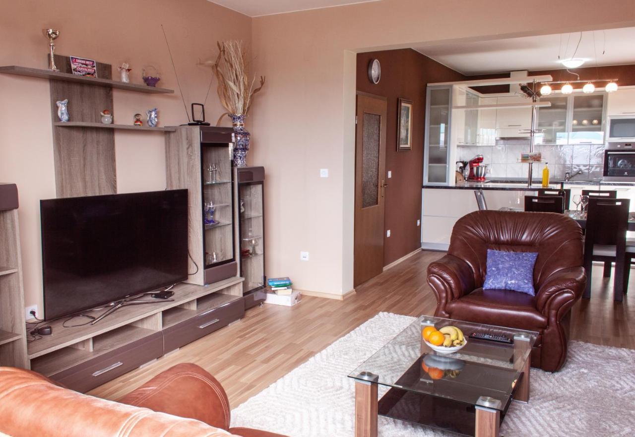 Apartment Juric Kaštel Novi Zewnętrze zdjęcie