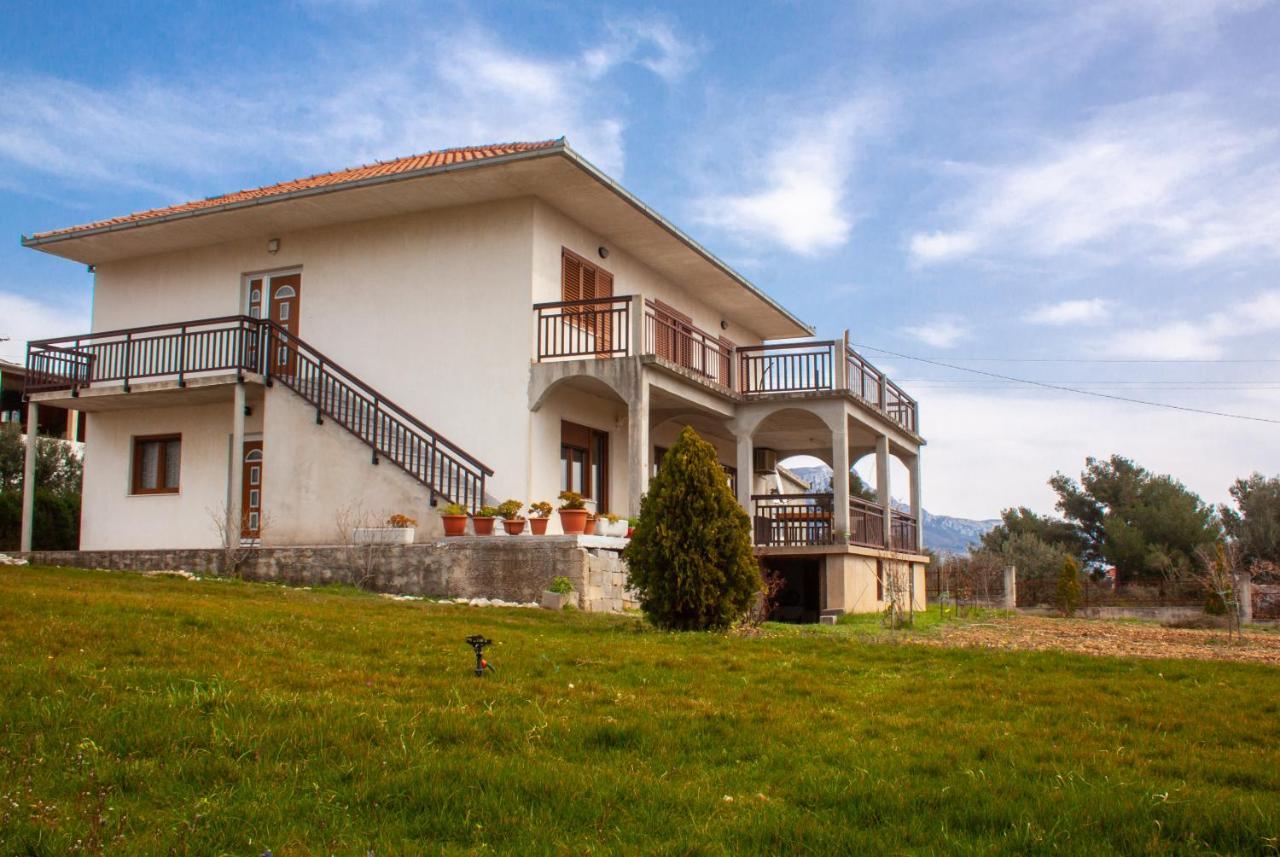 Apartment Juric Kaštel Novi Zewnętrze zdjęcie