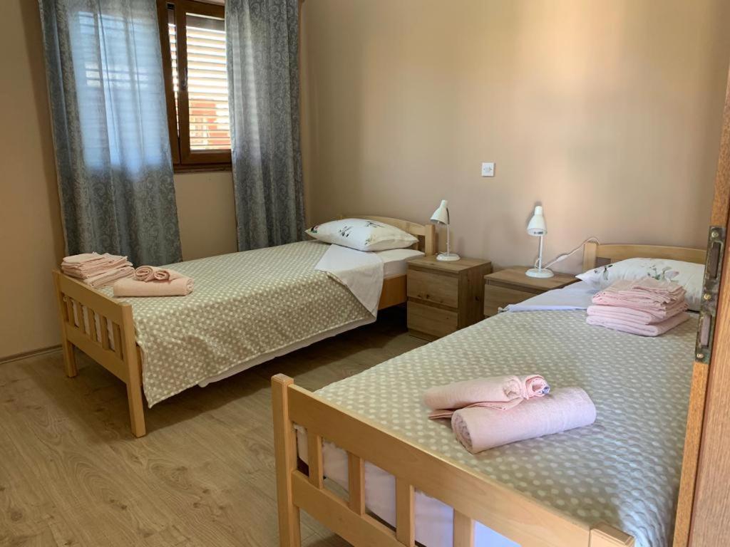 Apartment Juric Kaštel Novi Zewnętrze zdjęcie