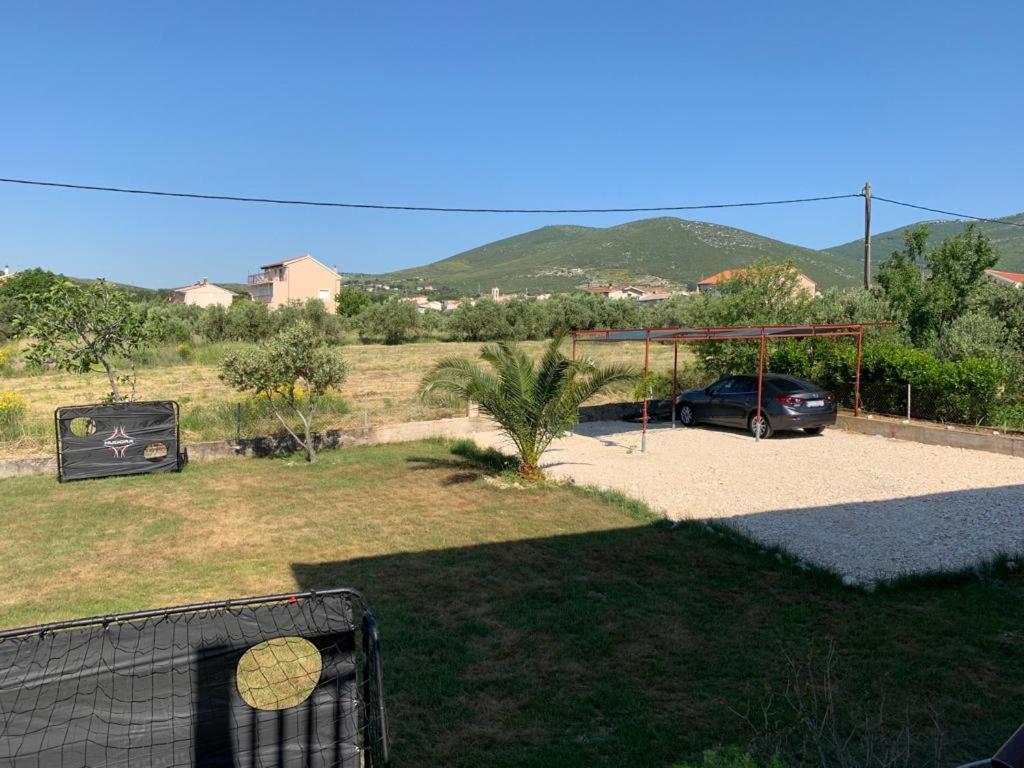Apartment Juric Kaštel Novi Zewnętrze zdjęcie